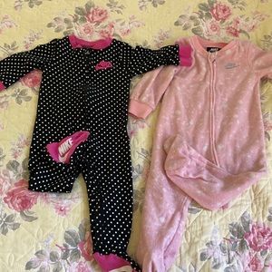 Nike sleepers (pajamas) 9month